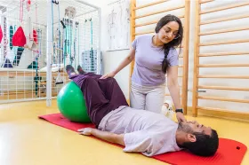 Vincentas Polas taikomųjų mokslų akademija Lubline Fizinis ugdymas - fizioterapijos vaizdas